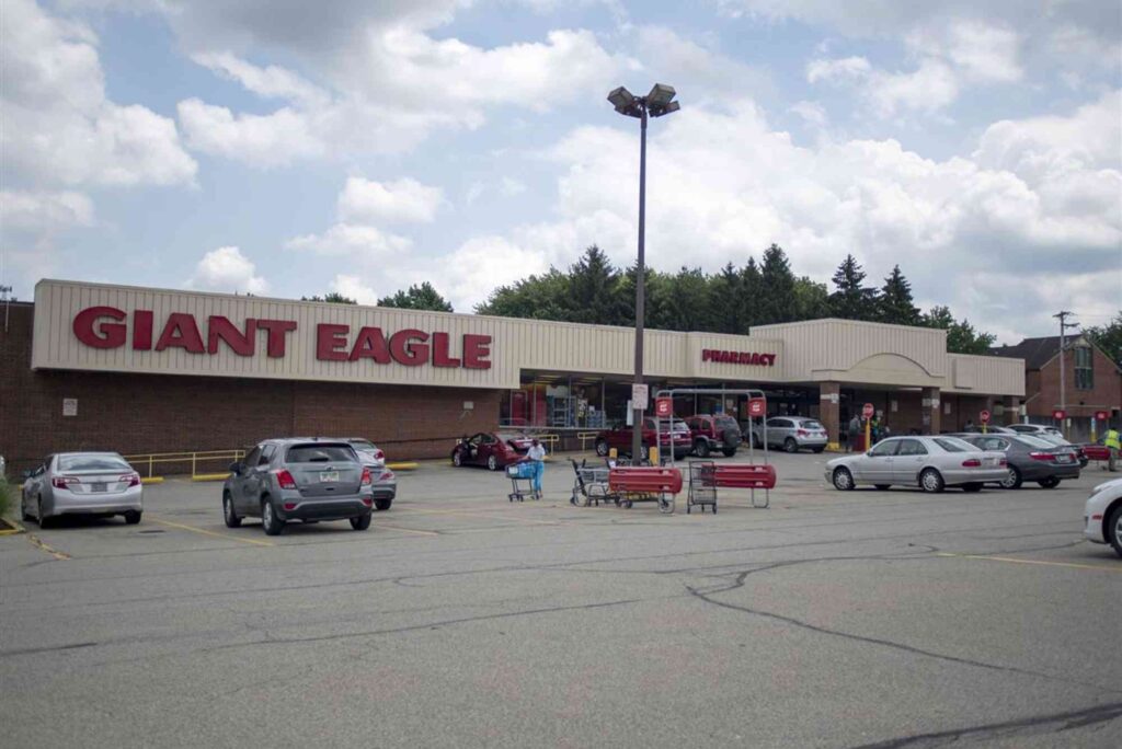 Giant Eagle Mountain View Drive Pharmacy