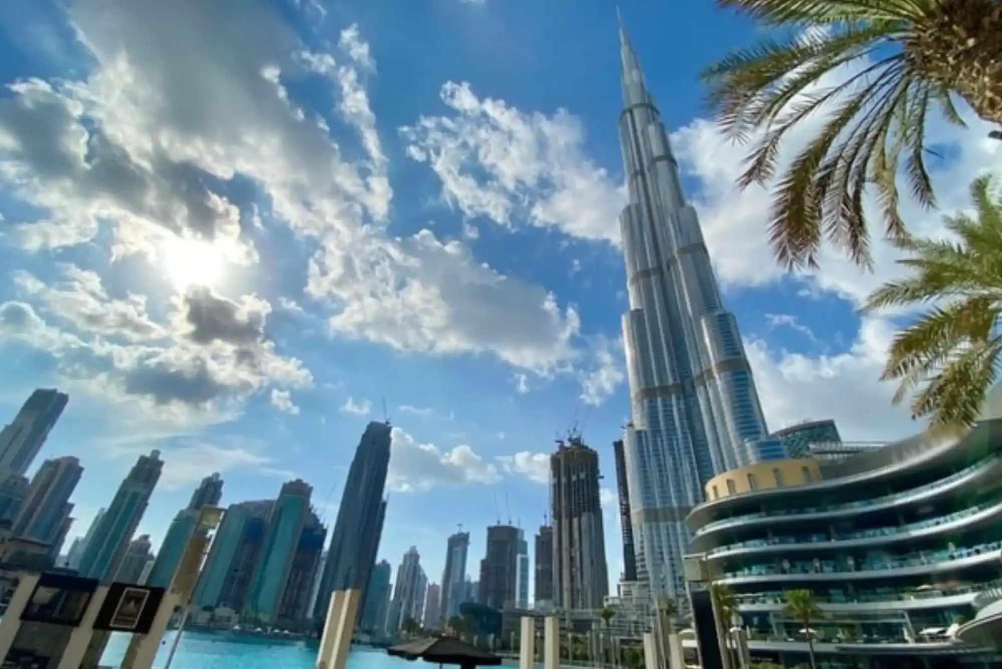 Where-to-Find-Dubai-Companies-with-Open-Jobs-2025-Job-Search-Guide_.webp