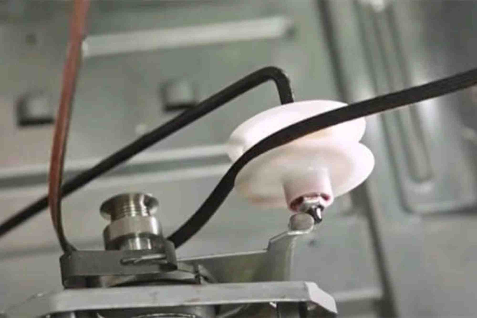 Why Dryer Makes Thumping Noise When Running