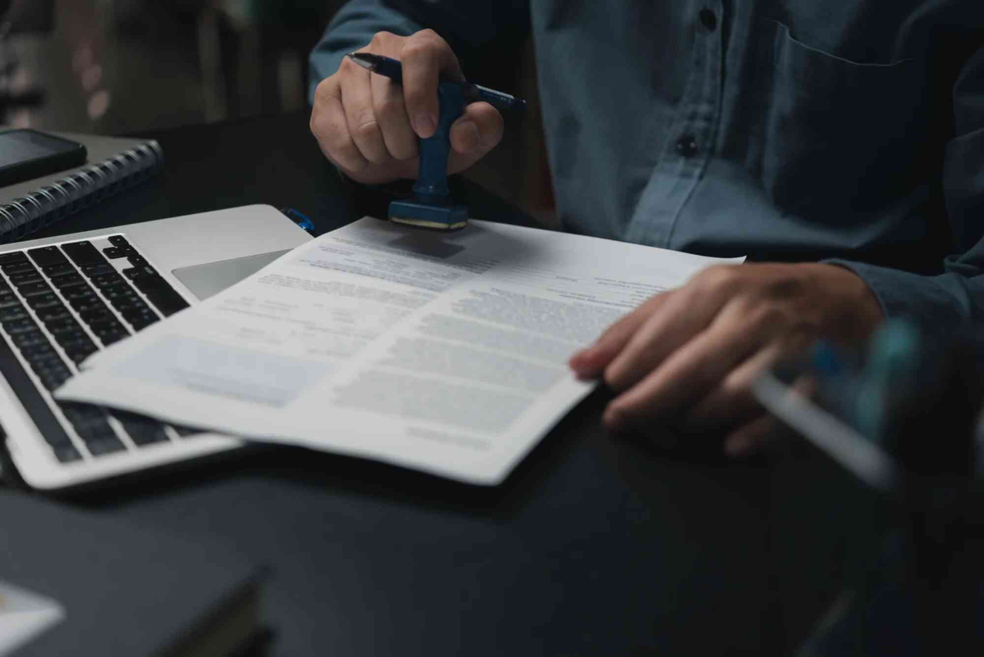 Can Legal Documents Be Notarized Online in Dubai